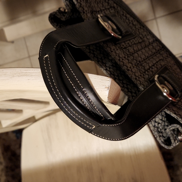 New Coach Soho Tote Bag - Picture 2 of 6